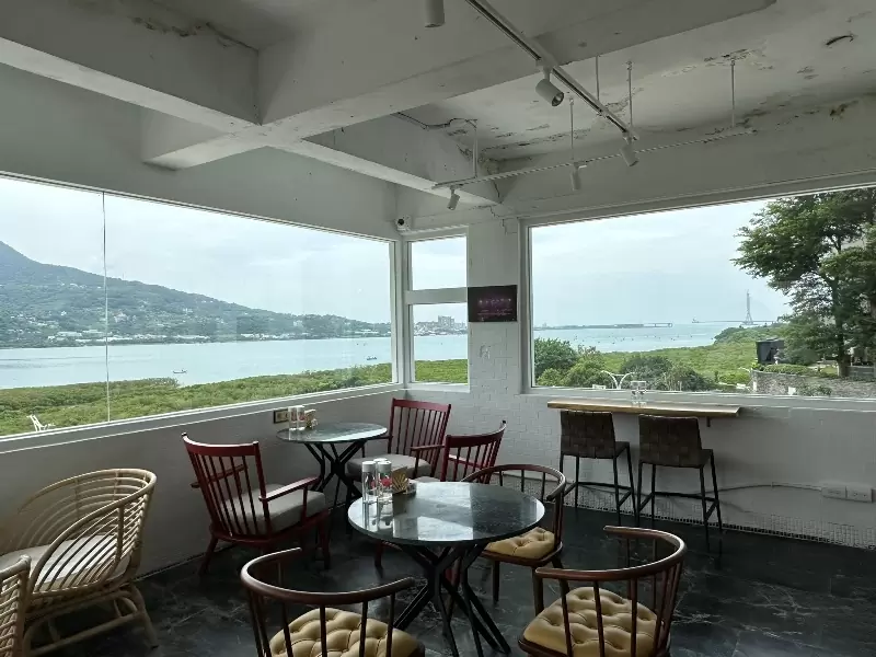 sunhouse12413 淡水-Sun House 124° 即將成絕響 景觀超美的賞屋中心 請你喝一杯咖啡