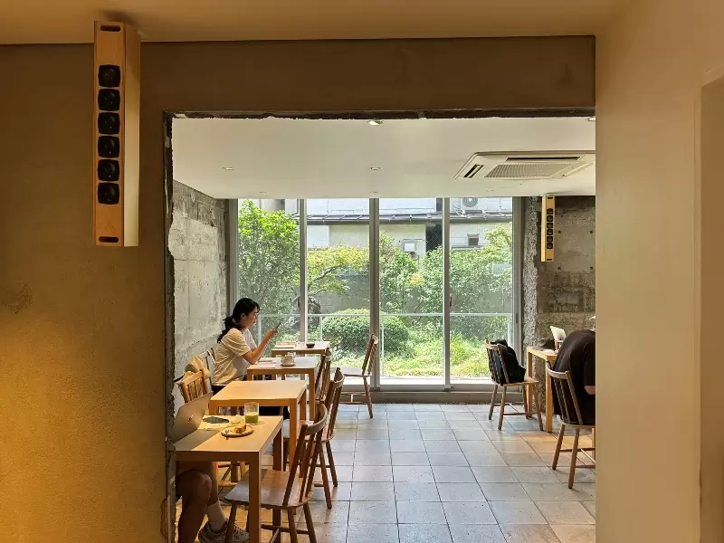 Setagaya-10 Setagaya-世田谷区三軒茶屋 靜巷老宅的時尚藍瓶