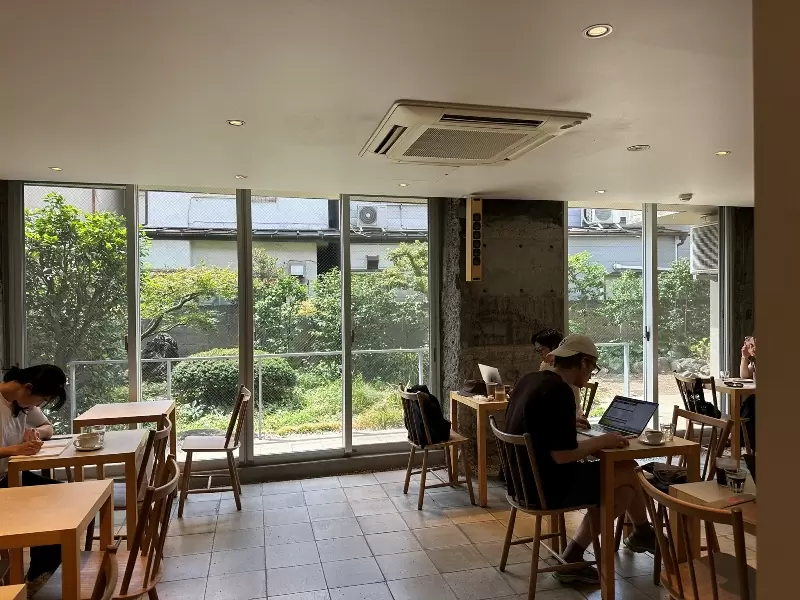 Setagaya-11 Setagaya-世田谷区三軒茶屋 靜巷老宅的時尚藍瓶