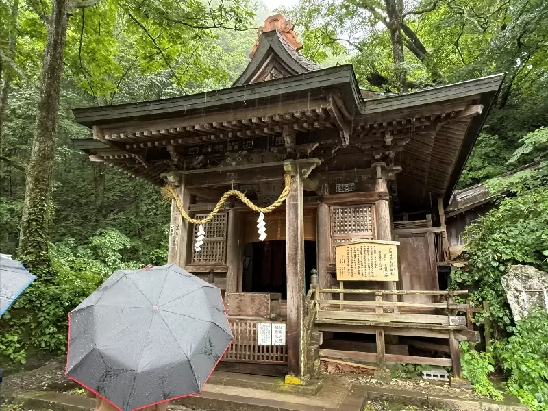 togukashi18 Togakuchi-戶隱神社奧社 鏡池 神秘又壯觀