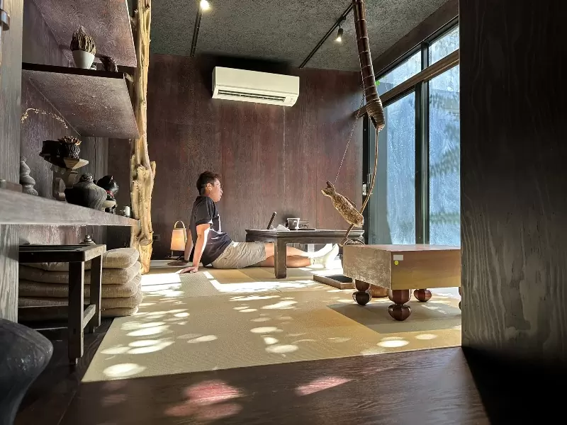 ura21910 大同-大稻埕鬧中取秘境 躲在服飾店後的侘寂庭院裏Ura.219