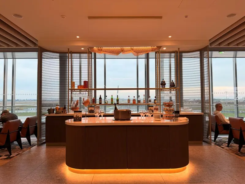 TPECDG22 202510台北-巴黎BR088/087波音777皇璽桂冠艙體驗