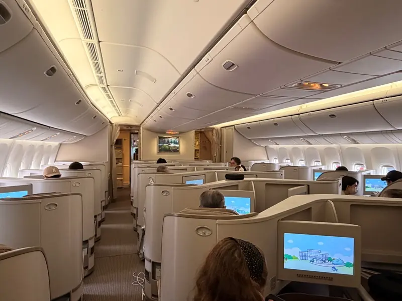 TPECDG28 202510台北-巴黎BR088/087波音777皇璽桂冠艙體驗