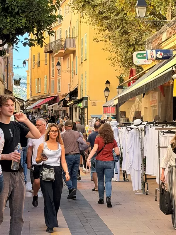 menton07 Menton-檸檬小鎮芒通 地中海的陽光下 閃耀的老城區