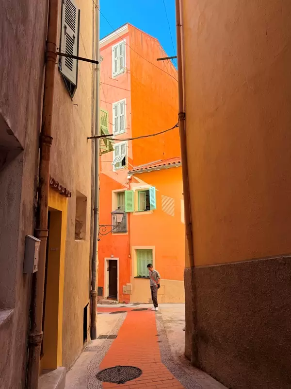 menton09 Menton-檸檬小鎮芒通 地中海的陽光下 閃耀的老城區