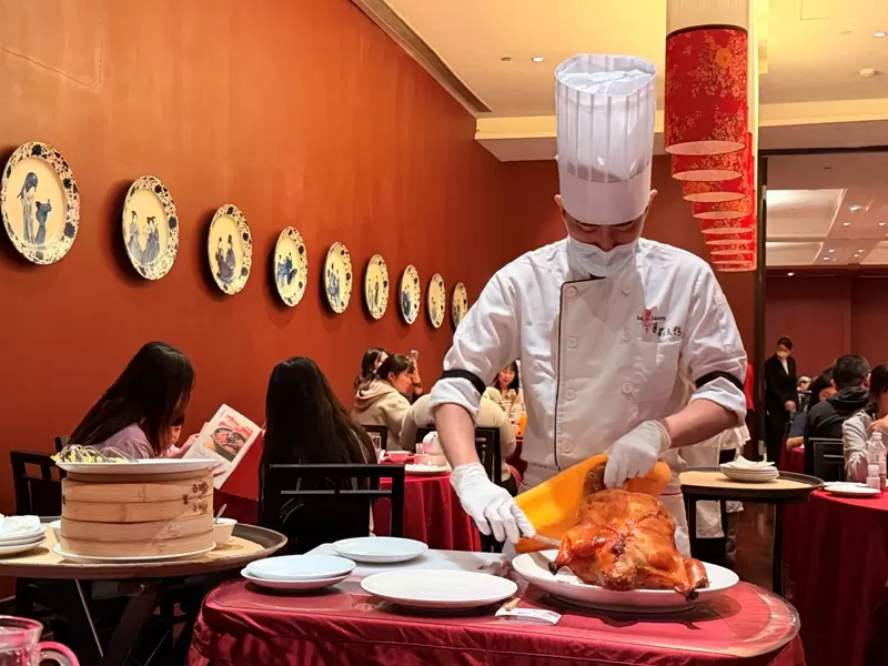 宜蘭-蘭城晶英紅樓 環境喜氣 櫻桃鴨吃好吃滿