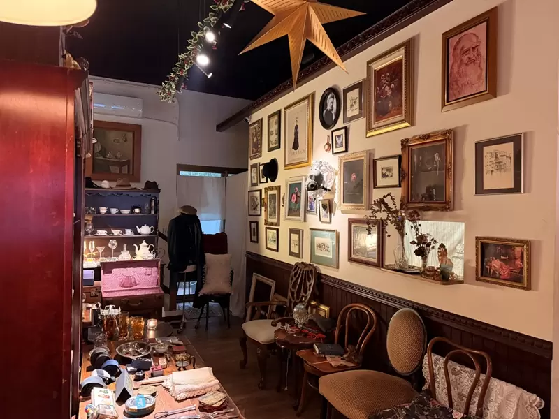 threelarvae07 林口-參支蟲咖啡 宮廷古典安靜又神秘