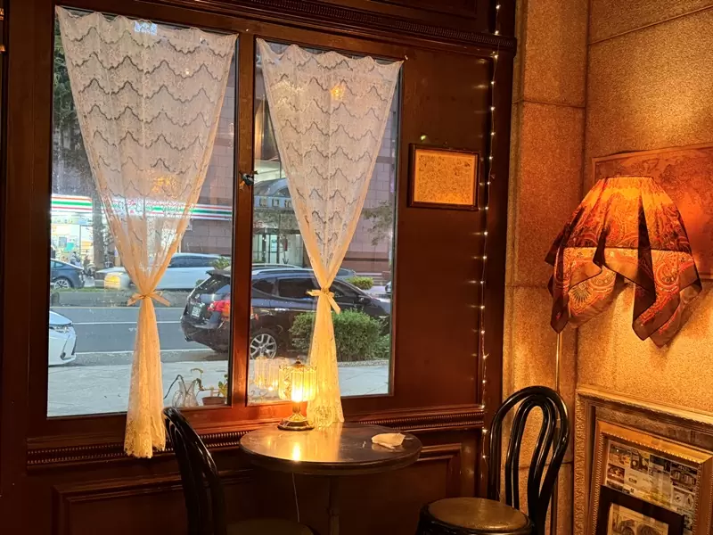 threelarvae11 林口-參支蟲咖啡 宮廷古典安靜又神秘