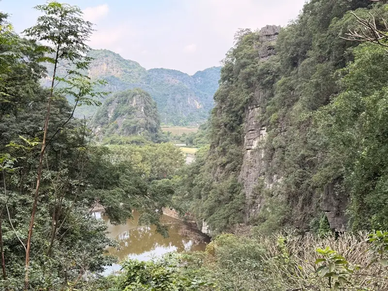 ninhbinh37 Ninh Binh-世界遺產在寧平 長安/華閭/碧洞與臥龍山