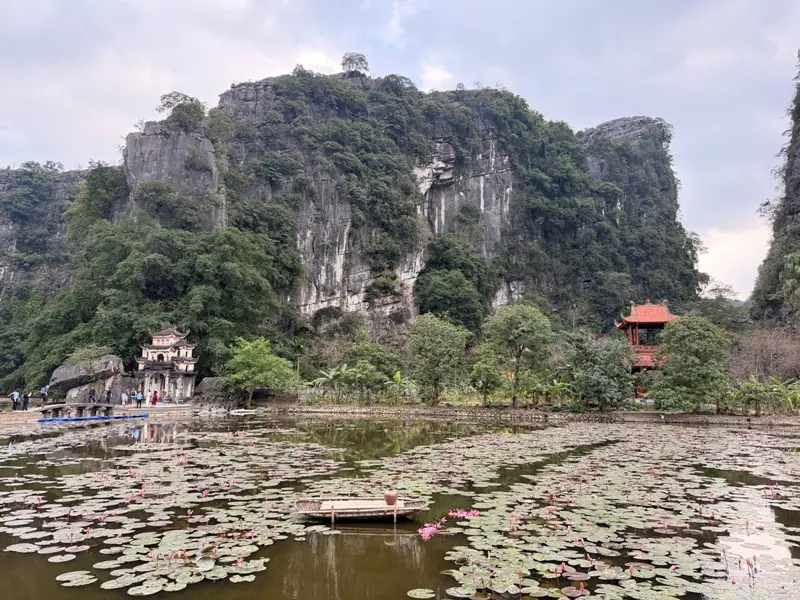 ninhbinh38 Ninh Binh-世界遺產在寧平 長安/華閭/碧洞與臥龍山