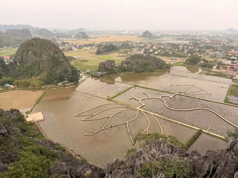 ninhbinh56 Ninh Binh-世界遺產在寧平 長安/華閭/碧洞與臥龍山