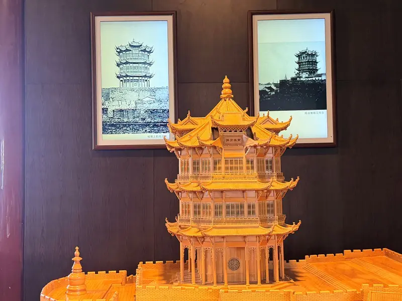 Yellow-Crane-Tower20 Wuhan-黃鶴樓的四月豔陽 想望李白的詩句