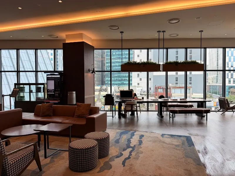 4Pmingdong0104 Myeongdong-Four Points by Sheraton簡單商務 + 熟成到 香酥Q彈五花豬