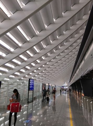 HKfly02 201510 一個月飛兩次台北香港by國泰商務艙