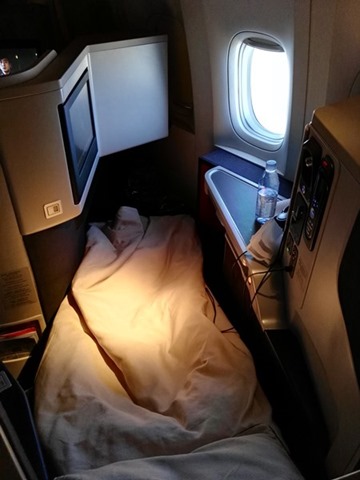 IMG_20160401_214107 201604台北倫敦 感謝國泰航空惠賜商務艙機票一張