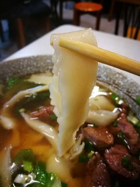 beef-noodlesss6 新竹-川六刀削麵 懷念的刀削麵