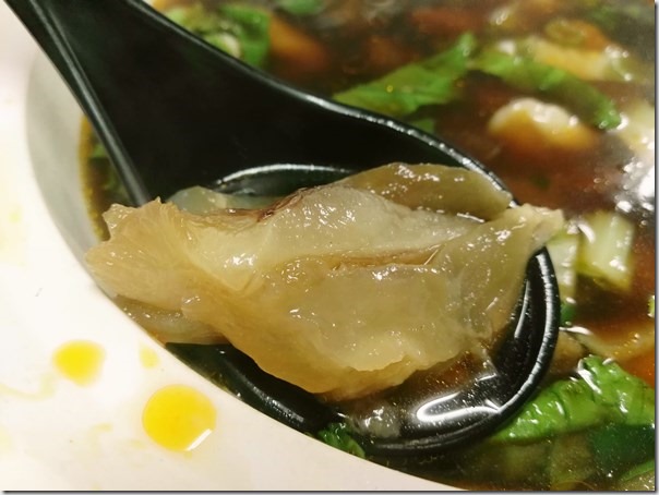 beefnoodles12_thumb-2 左營-三牛牛肉麵 紅燒清燉兩相宜