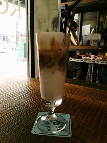 cafe28 苓雅-麓琦咖啡道館 科技工業風當道 愛因斯坦也坐鎮