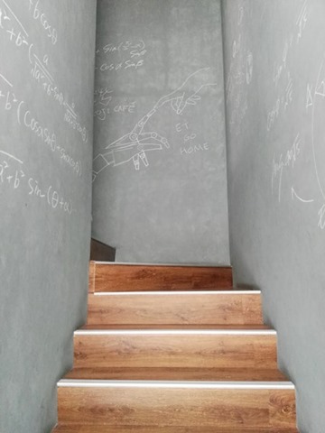 cafe29 苓雅-麓琦咖啡道館 科技工業風當道 愛因斯坦也坐鎮