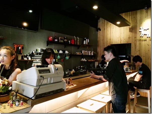 deer08_thumb-1 中壢-鹿點咖啡 麋鹿無臉男秘密空間