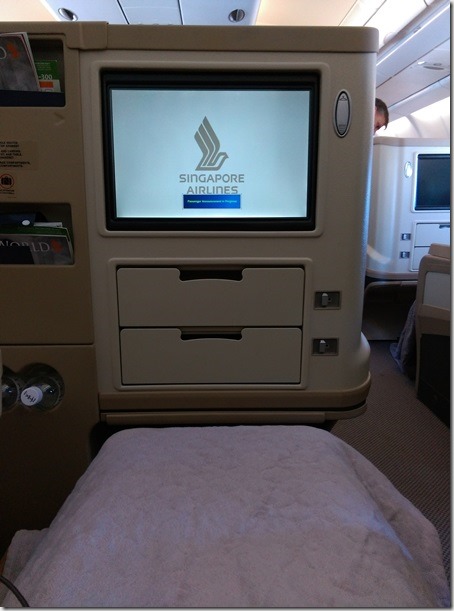 fly15_thumb1 201511 Hello SQ 新航商務艙好好吃飛行好有趣