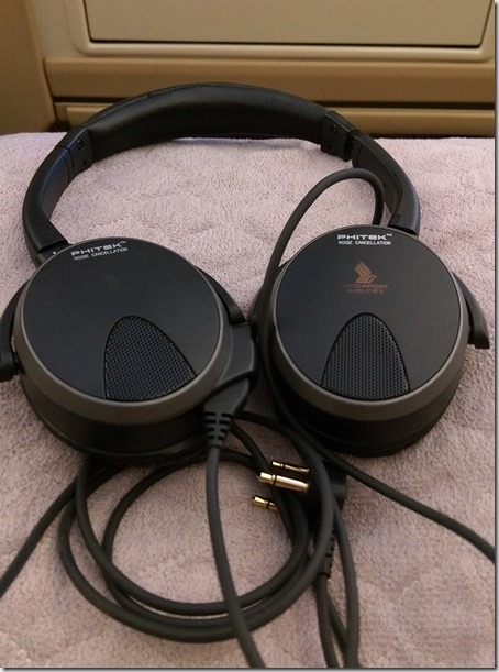 fly16_thumb1 201511 Hello SQ 新航商務艙好好吃飛行好有趣