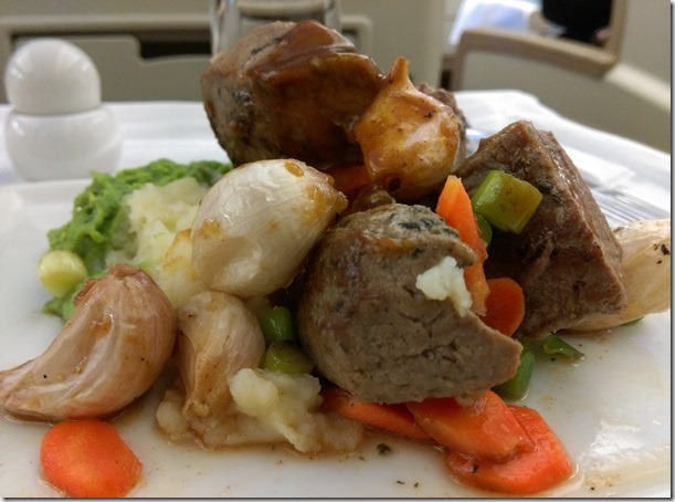 fly20_thumb1 201511 Hello SQ 新航商務艙好好吃飛行好有趣