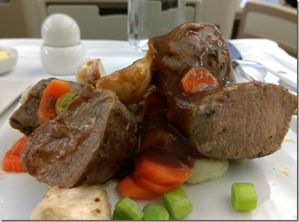 fly21_thumb1 201511 Hello SQ 新航商務艙好好吃飛行好有趣