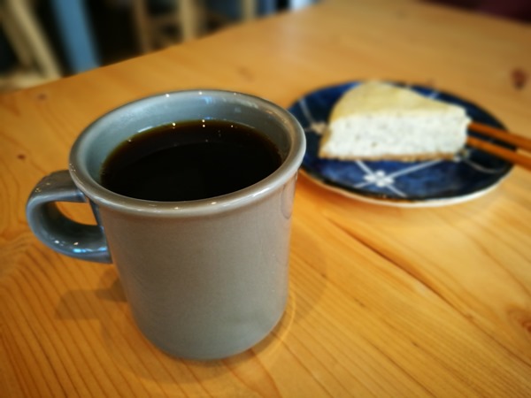 lihaicafe10 礁溪-里海咖啡 原來這裡紅的不是咖啡是鮮魚料理啊!!