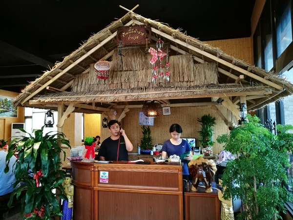 thaifood03 大園-儂翠 CP值超高的泰式料理 東西好吃搬到那裡都一樣生意興隆