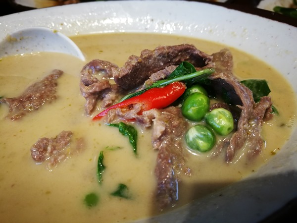 thaifood10 大園-儂翠 CP值超高的泰式料理 東西好吃搬到那裡都一樣生意興隆
